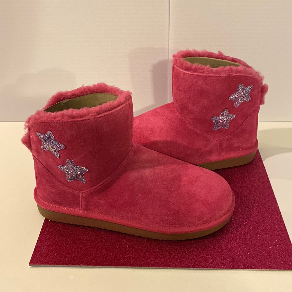 Kookaburra by UGG kids girl boots pink size 4